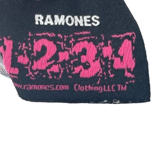 Ramones T-Shirt Burnout Material Bravado Size Small Gray Short Sleeve Band Tee - Picture 9 of 11